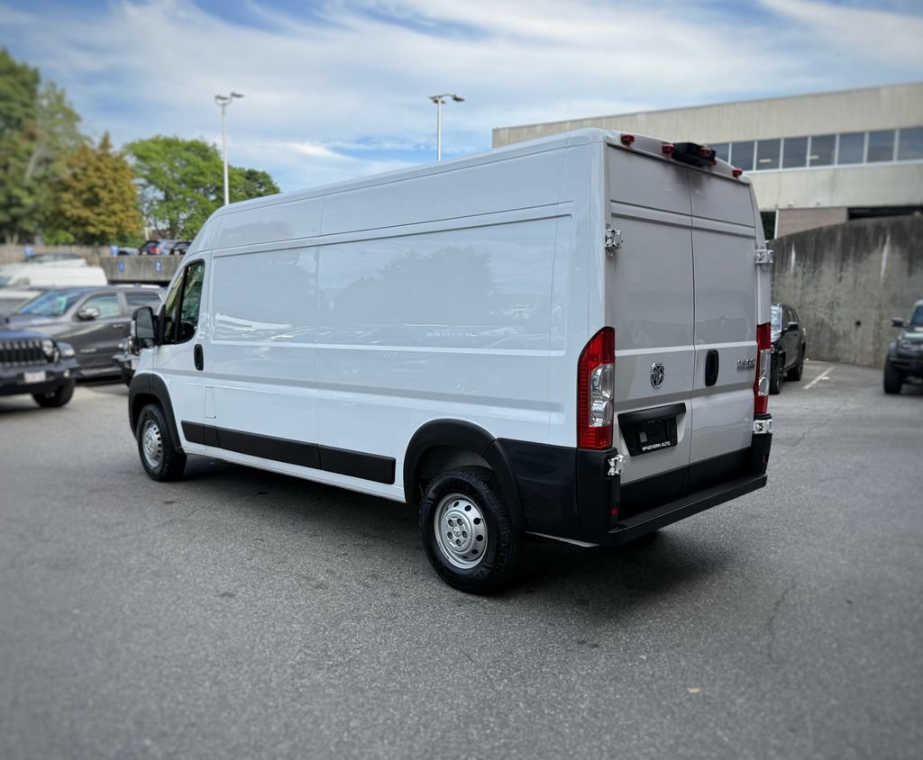 Used 2023 RAM ProMaster 2500 FWD image 10