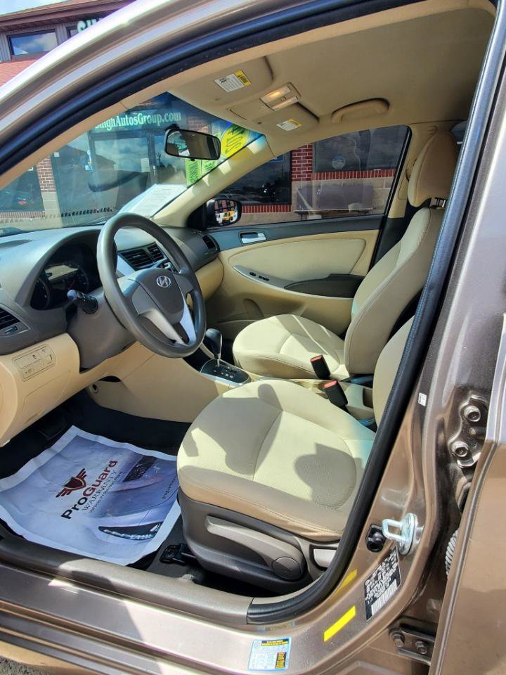 Used 2014 Hyundai Accent GLS image 13