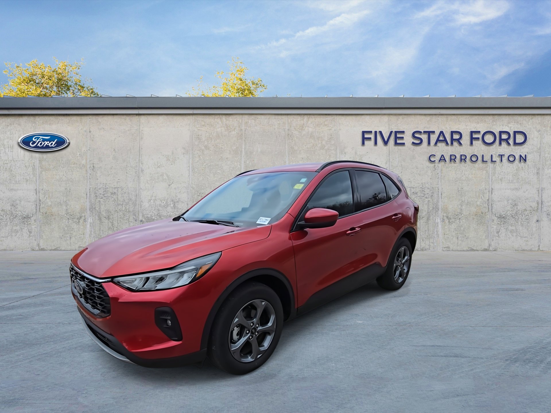 Certified 2025 Ford Escape ST-Line Select AWD/4WD image 4