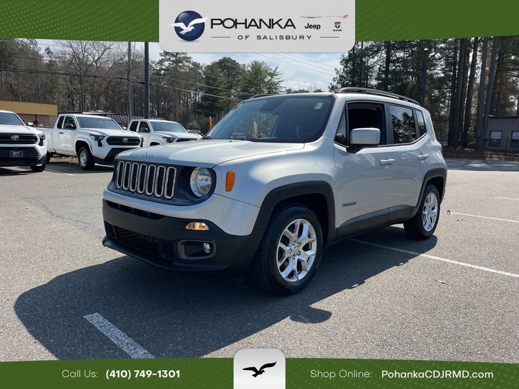 Used 2018 Jeep Renegade Latitude image 1