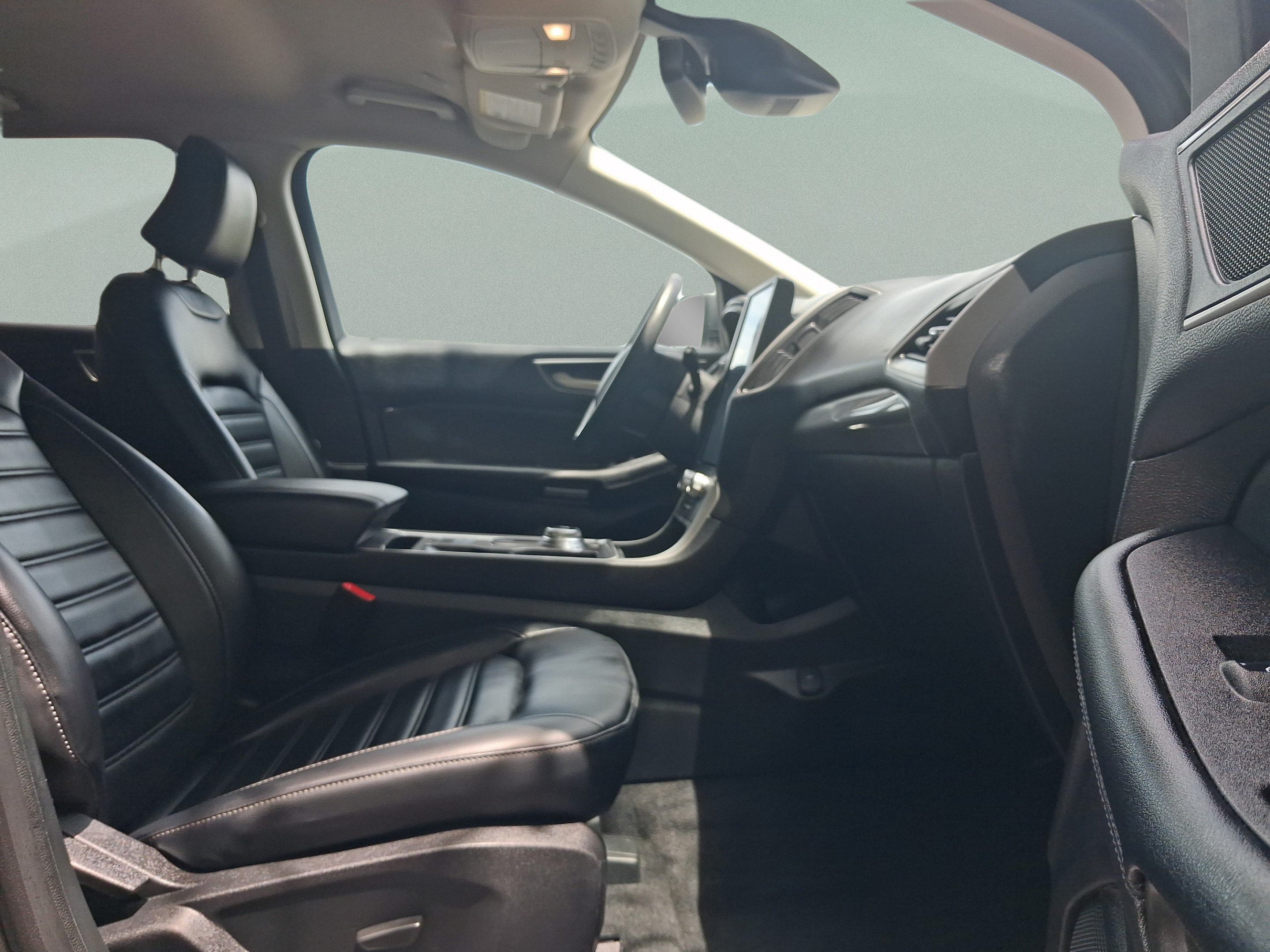 Used 2024 Ford Edge SEL AWD/4WD image 27