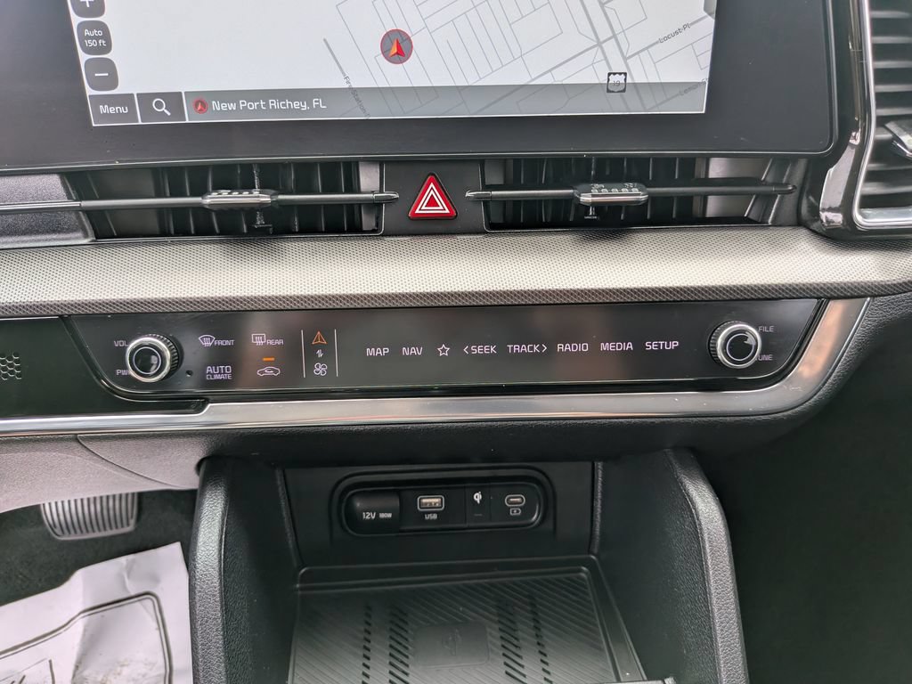 Certified 2024 Kia Sportage SX FWD image 26