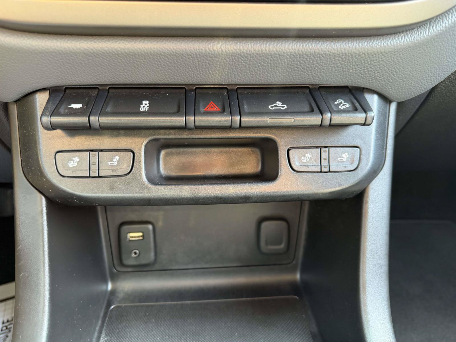 Certified 2016 Chevrolet Colorado Z71 AWD/4WD image 16