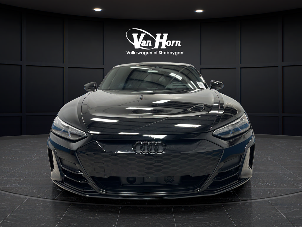 Used 2022 Audi e-tron GT Prestige w/ Prestige Package AWD/4WD image 2