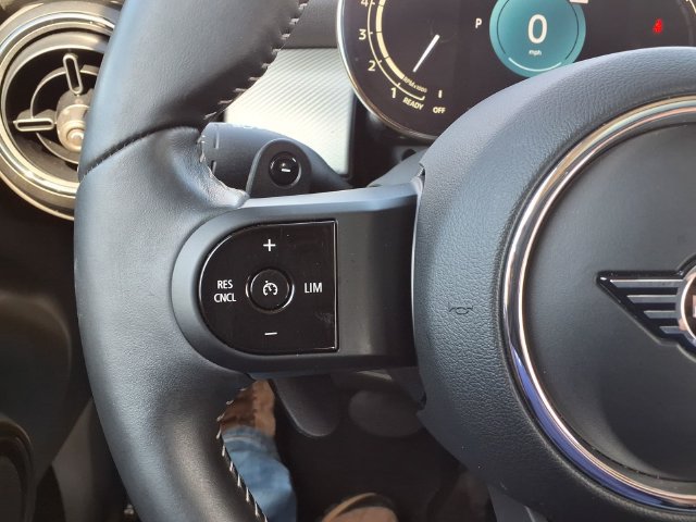 Used 2024 MINI Cooper S FWD image 21