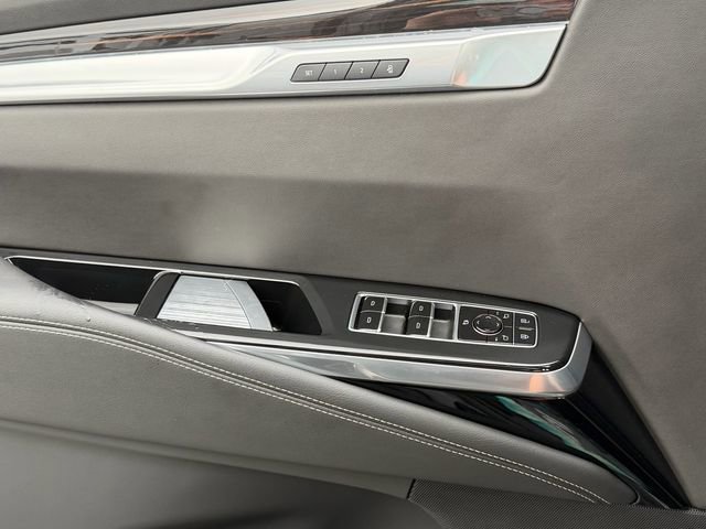Used 2025 Cadillac Escalade ESV Premium Luxury w/ Touring Package AWD/4WD image 25