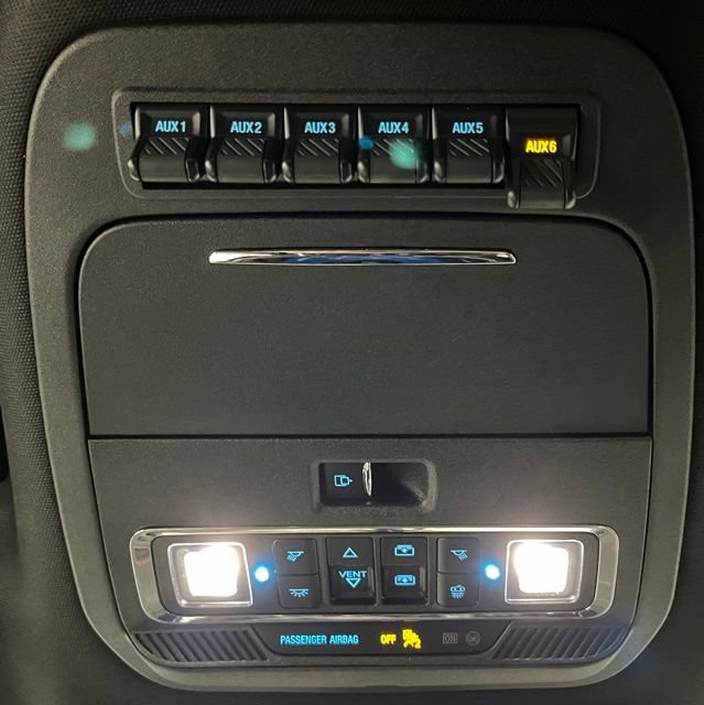 Used 2025 Ford F150 Raptor AWD/4WD image 36