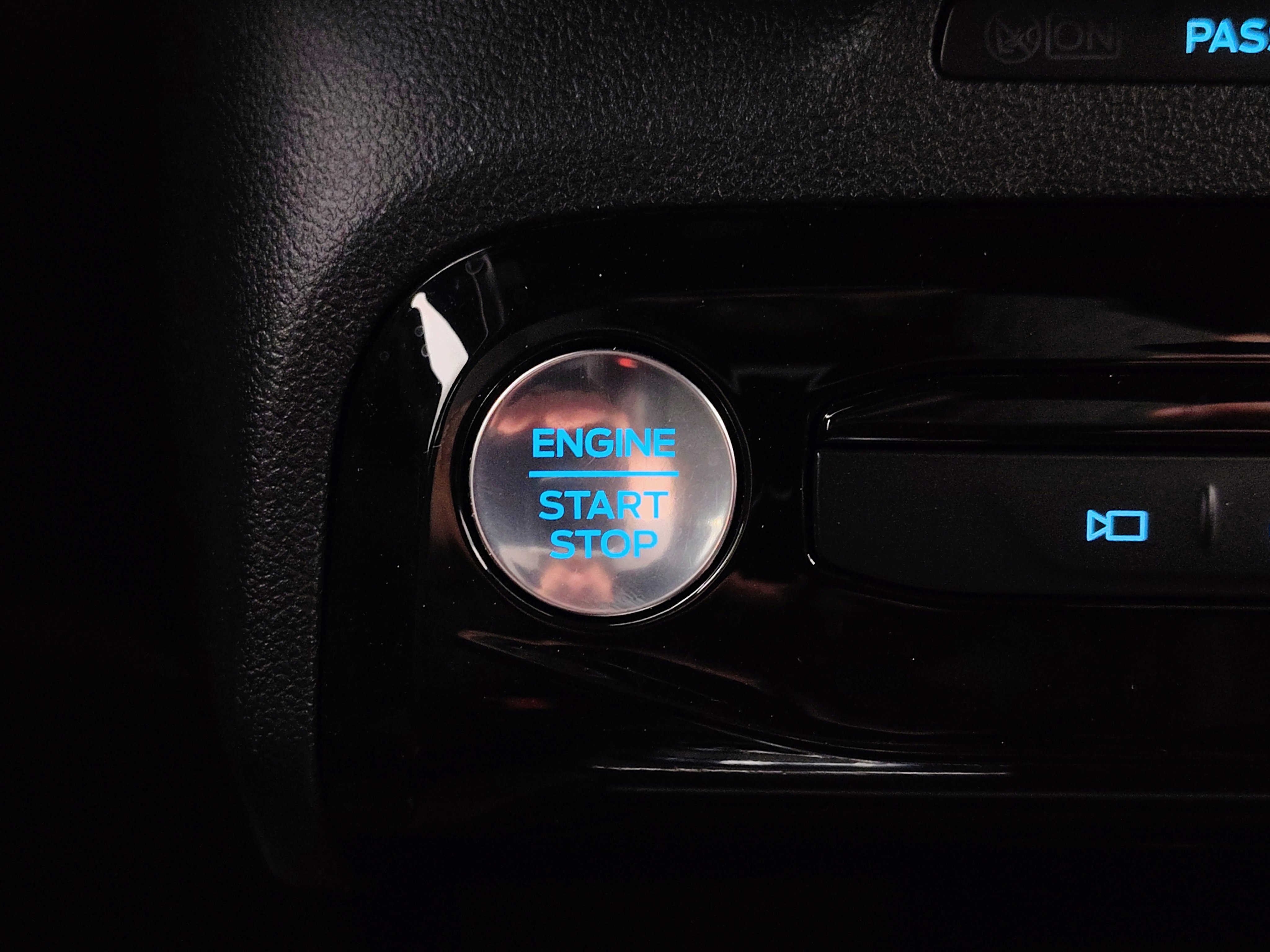 Used 2024 Ford Escape ST-Line Select w/ Tech Pack #2 AWD/4WD image 43