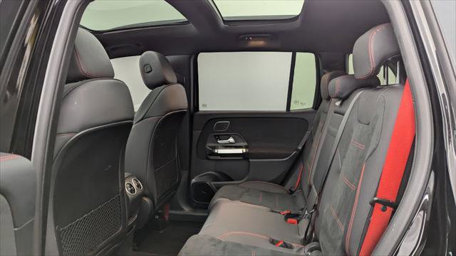 Used 2024 Mercedes-Benz GLB 35 AMG 4MATIC image 17