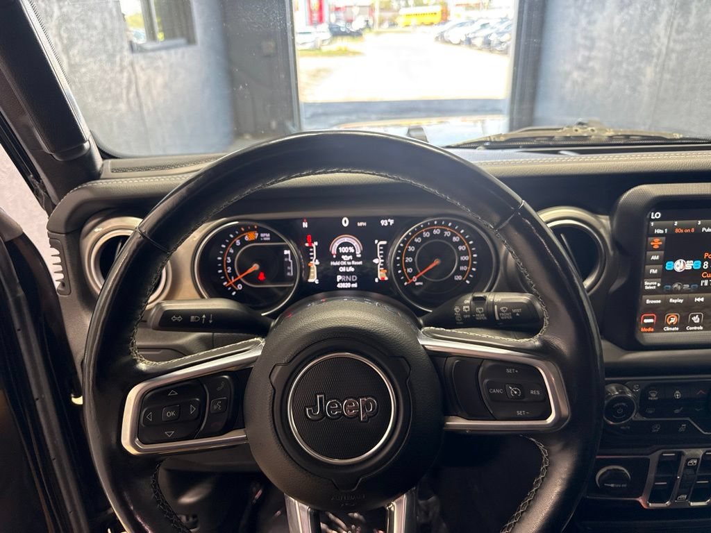Used 2020 Jeep Wrangler Unlimited Sahara w/ Uconnect 4C Nav & Sound Group AWD/4WD image 13