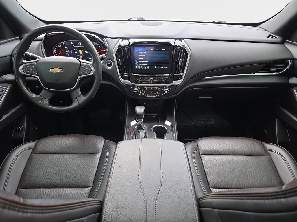 Used 2022 Chevrolet Traverse High Country image 10