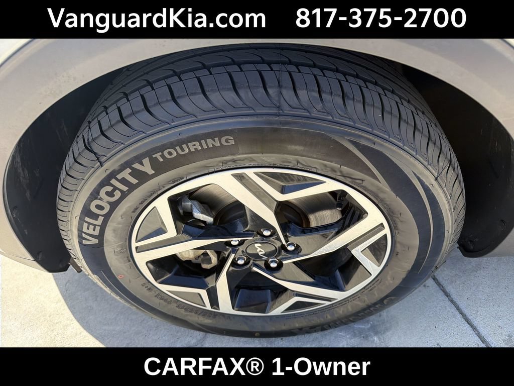 Certified 2024 Kia Sportage LX FWD image 21