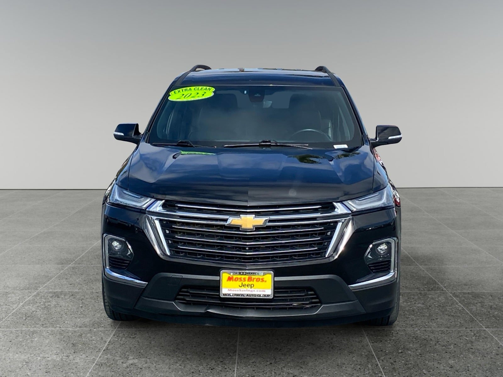 Used 2023 Chevrolet Traverse LT w/ LT Premium Package AWD/4WD image 8