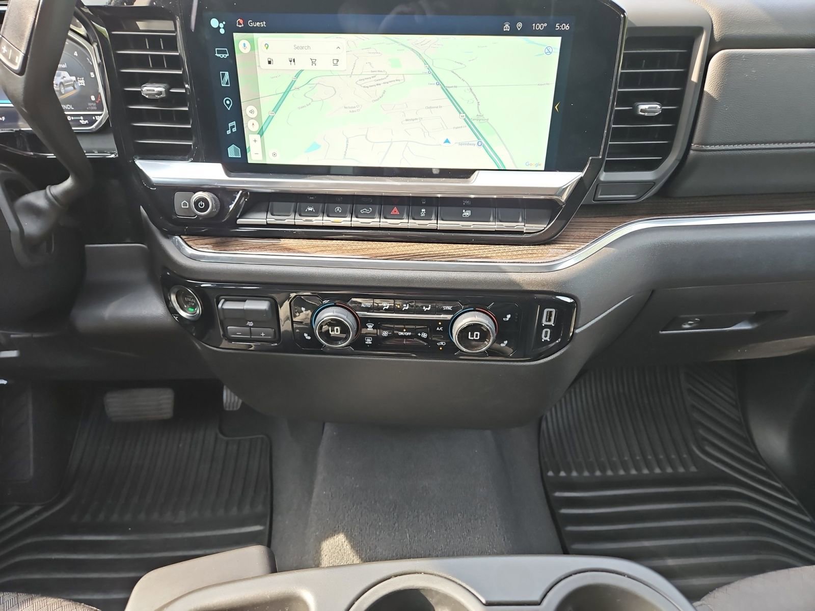 Used 2025 Chevrolet Silverado 1500 LT image 11