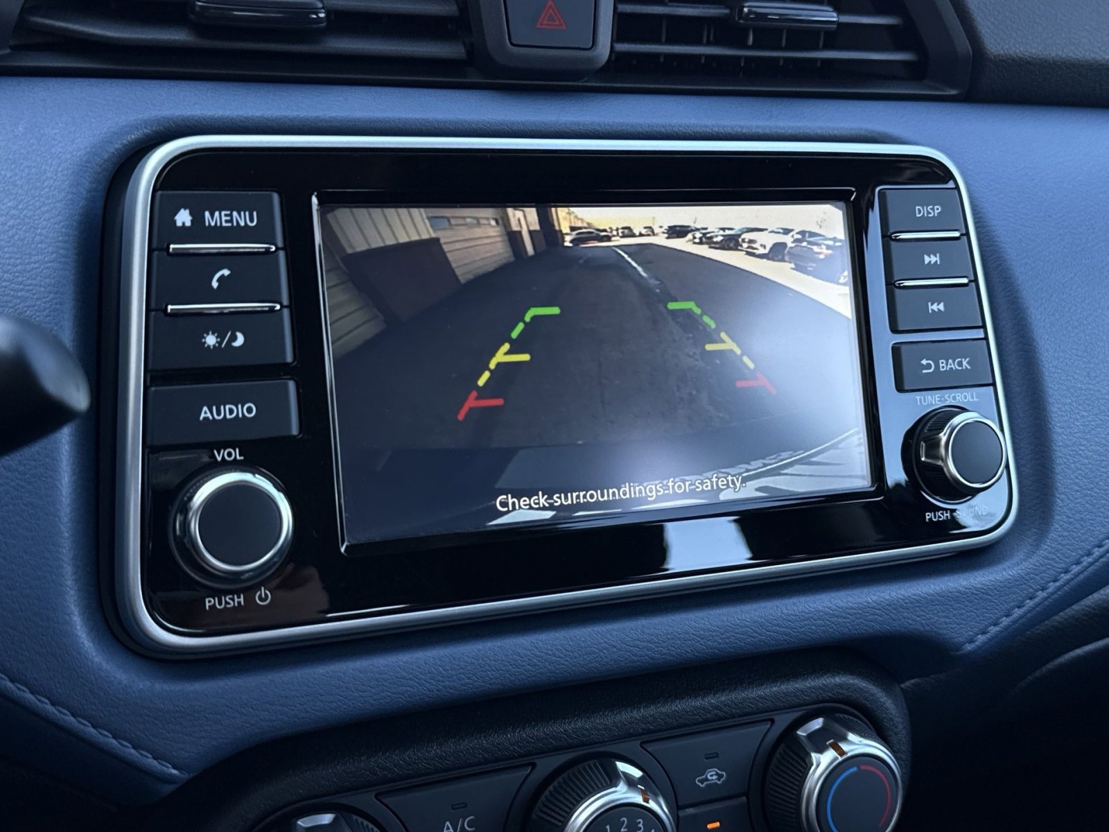 Used 2025 Nissan Versa SV image 19