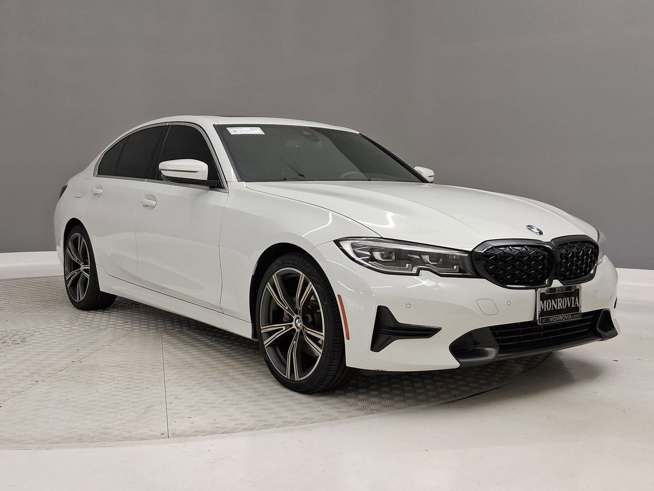 Used 2020 BMW 330i Sedan w/ Convenience Package image 5