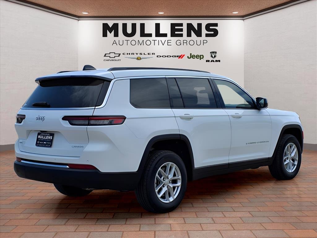 New 2025 Jeep Grand Cherokee L Laredo image 5