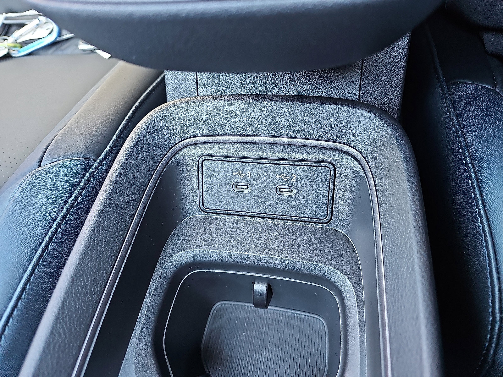 New 2026 Nissan Leaf Platinum+ w/ Floor Mat Package (Platinum+) image 19