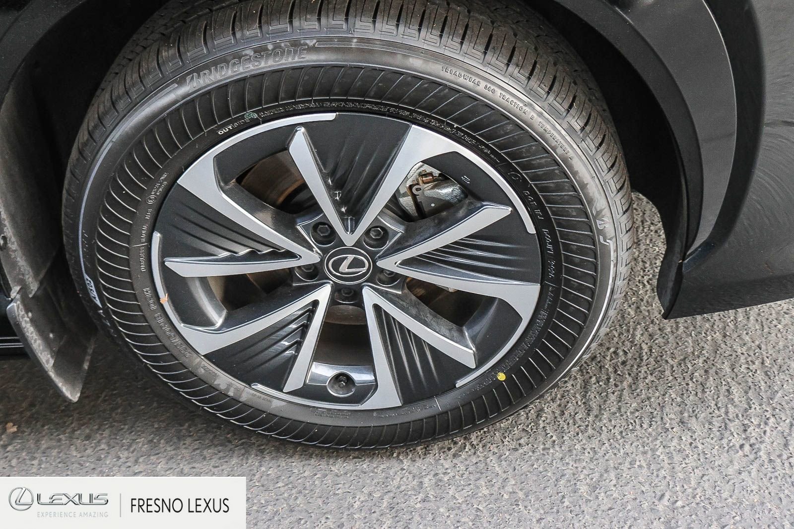 Certified 2025 Lexus RZ 300e 300e Premium w/ Accessory Package (P5) image 9