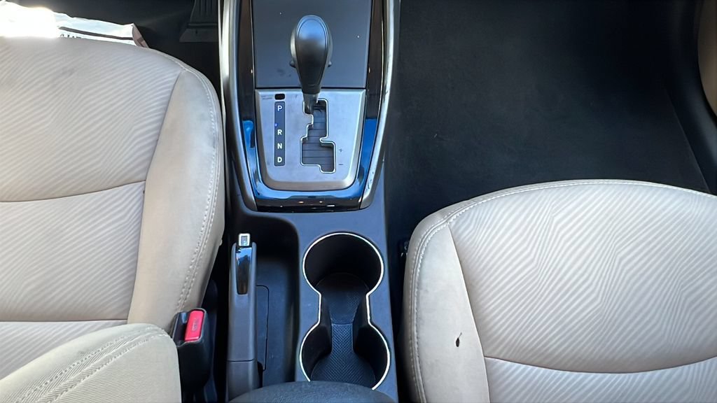 Used 2013 Hyundai Elantra GLS FWD image 14