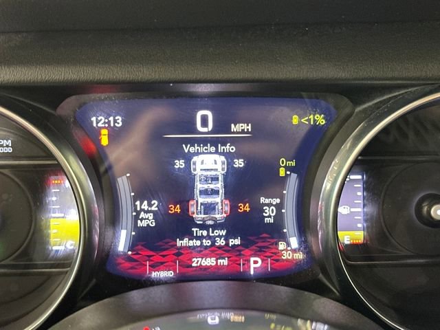 Used 2023 Jeep Wrangler Unlimited Sahara image 17