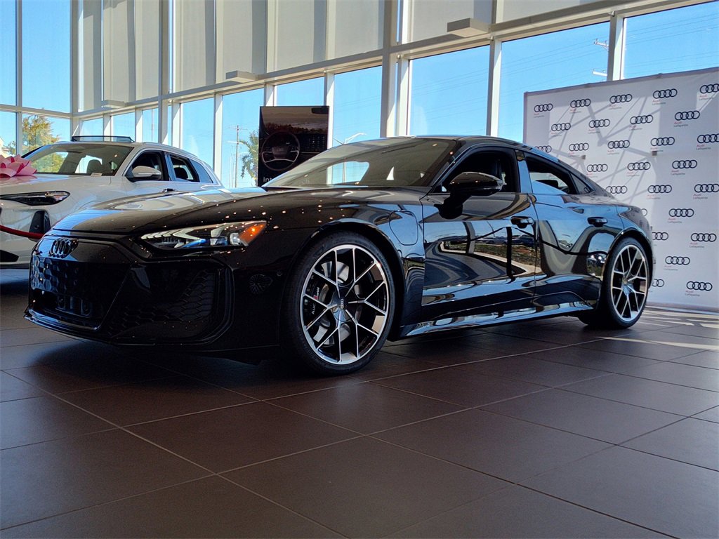 New 2026 Audi RS e-tron GT performance