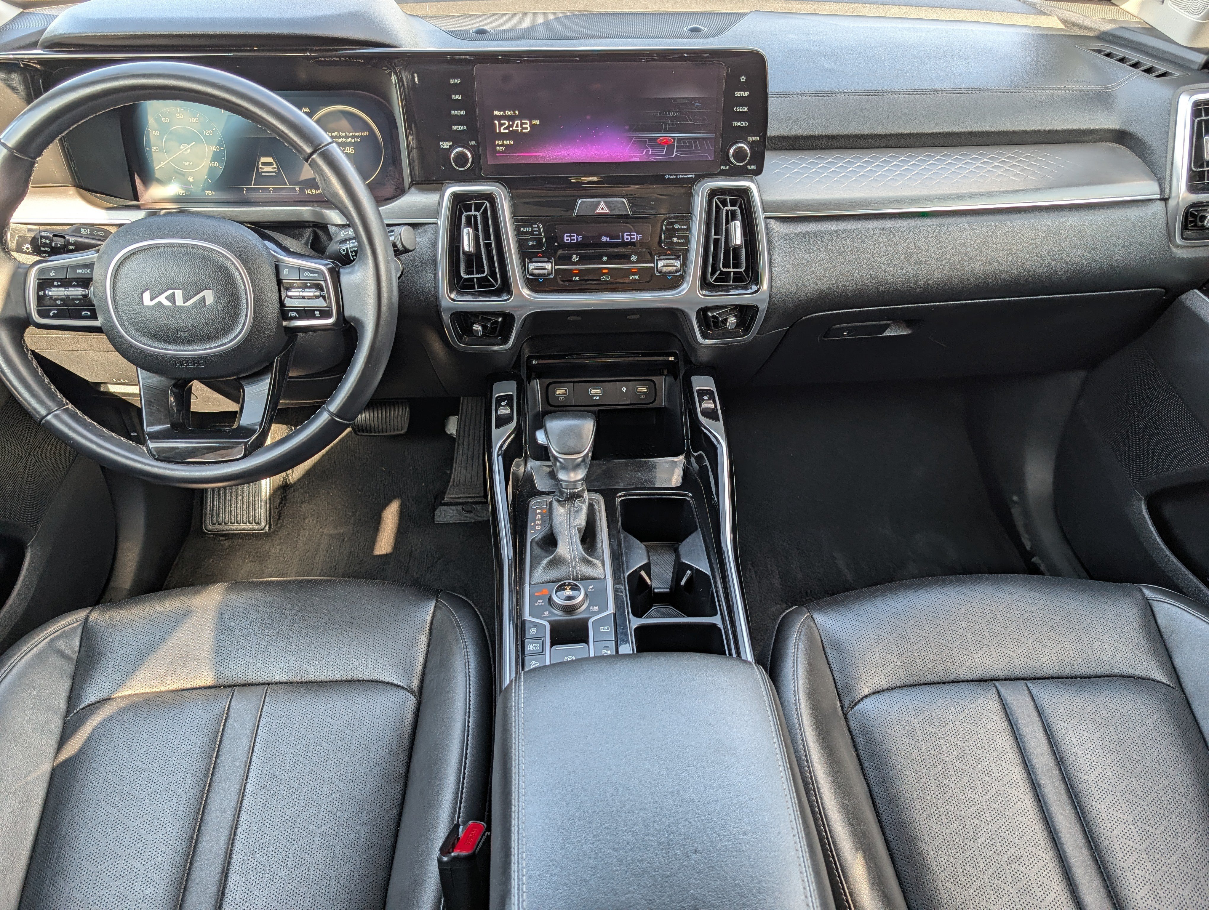 Used 2023 Kia Sorento SX AWD/4WD image 10