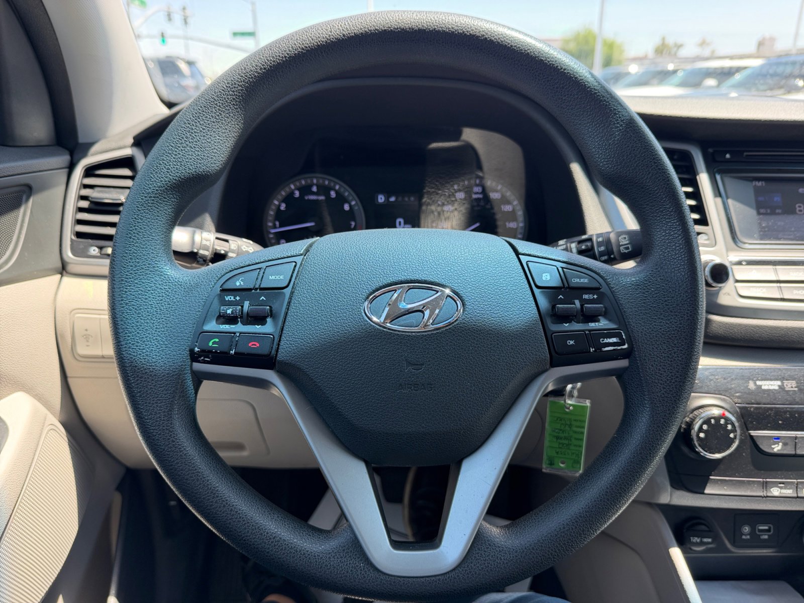 Used 2017 Hyundai Tucson SE AWD/4WD image 6