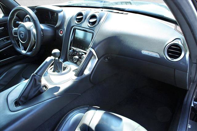 Used 2014 SRT Viper GTS w/ GTS Laguna Interior Package RWD image 24