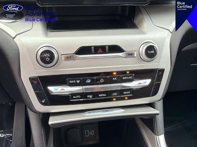 Certified 2023 Ford Explorer XLT w/ Equipment Group 202A AWD/4WD image 26