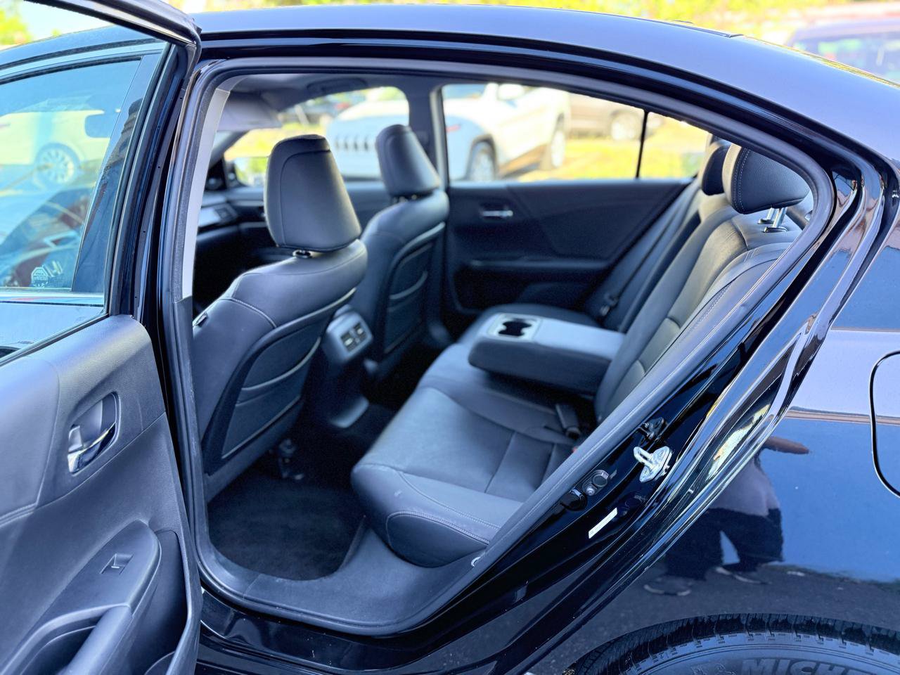 Used 2013 Honda Accord EX-L image 14