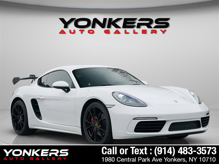 Used 2018 Porsche 718 Cayman GTS image 12