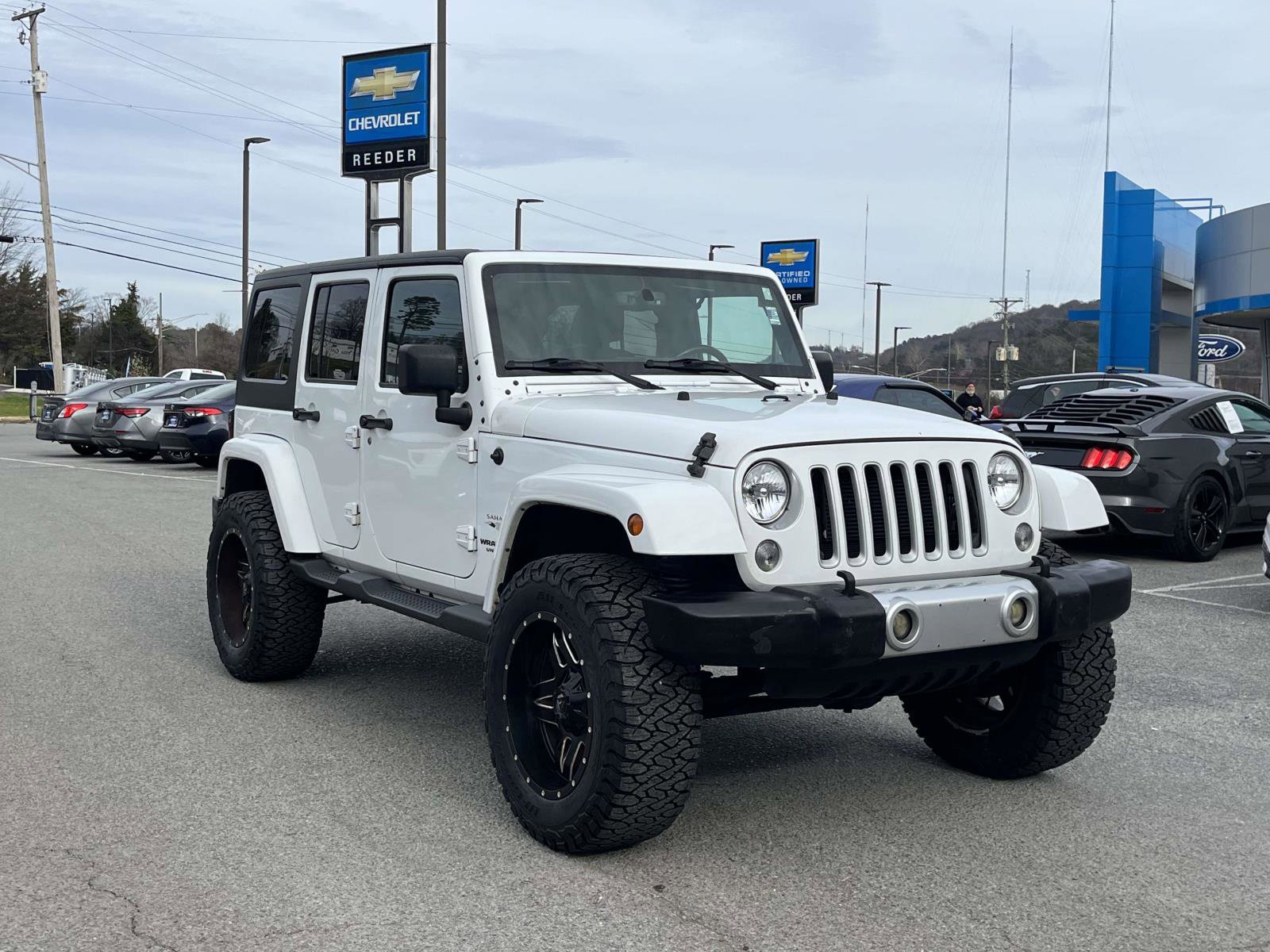 Used 2016 Jeep Wrangler Unlimited Sahara