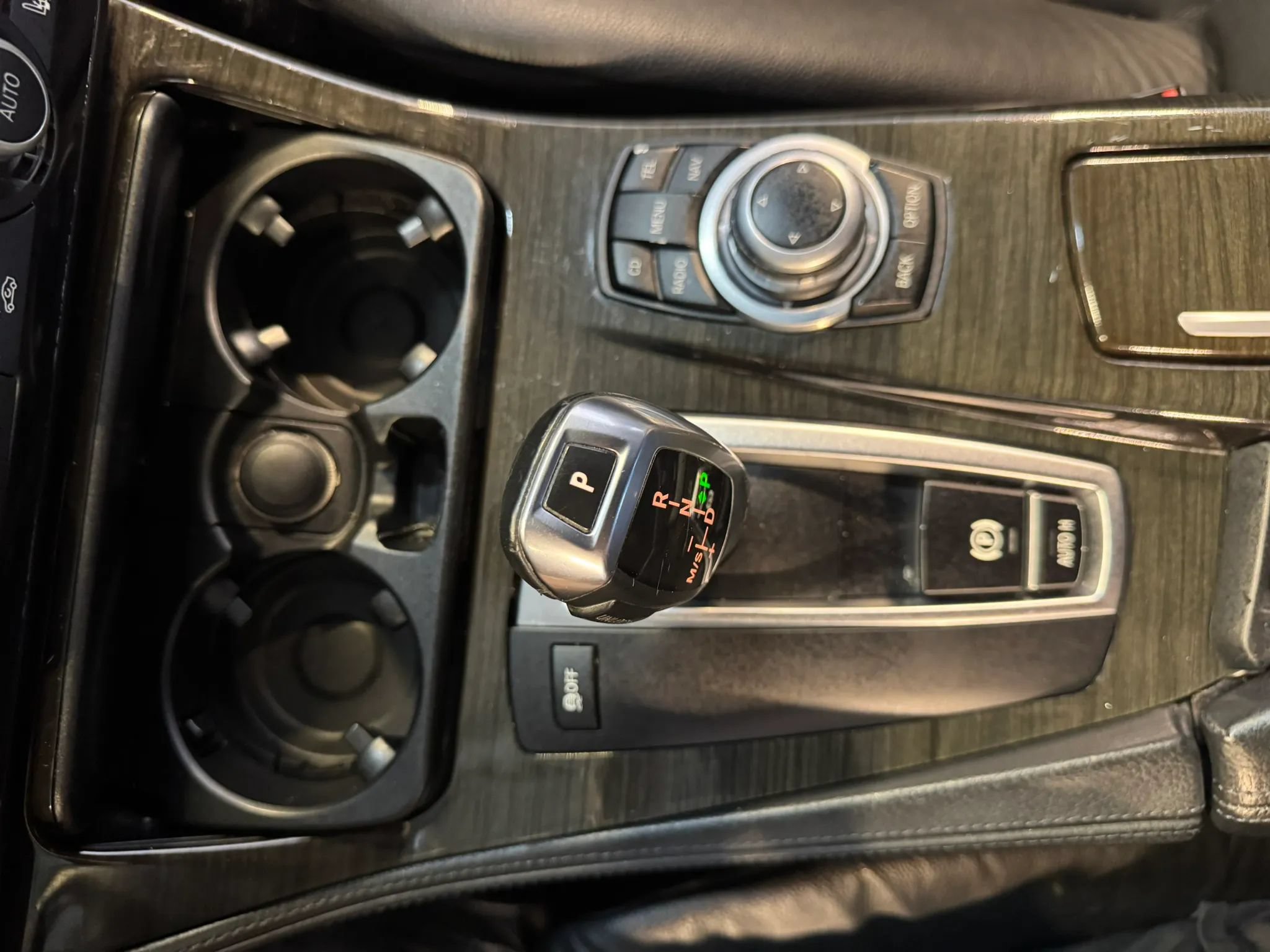 Used 2011 BMW 528i Sedan RWD image 17