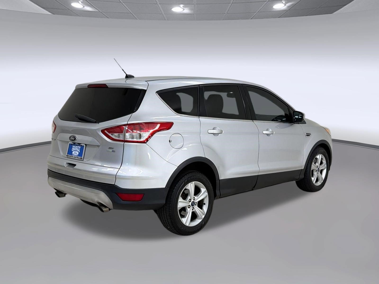 Used 2015 Ford Escape SE AWD/4WD image 9