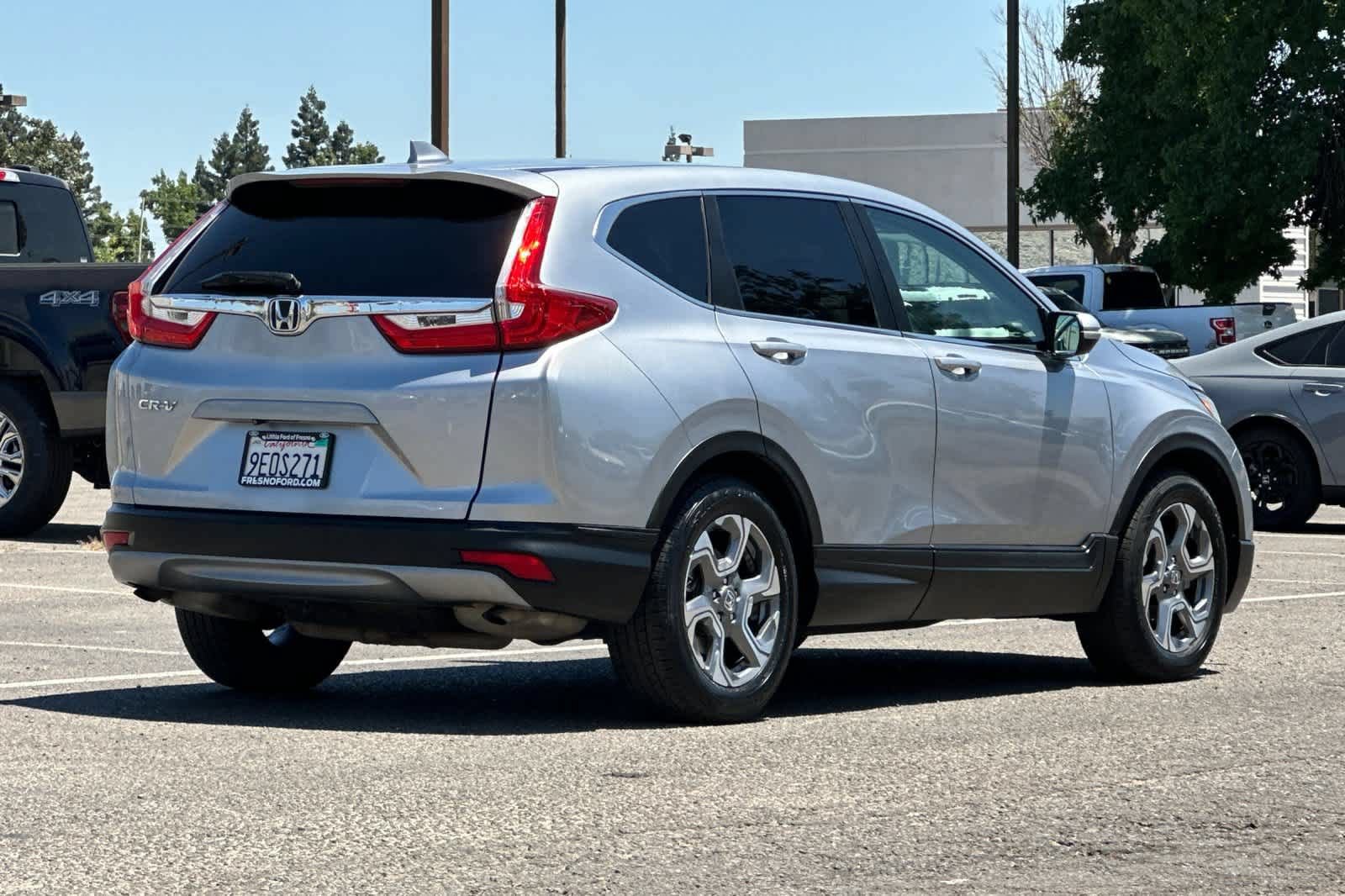 Used 2019 Honda CR-V EX-L image 2