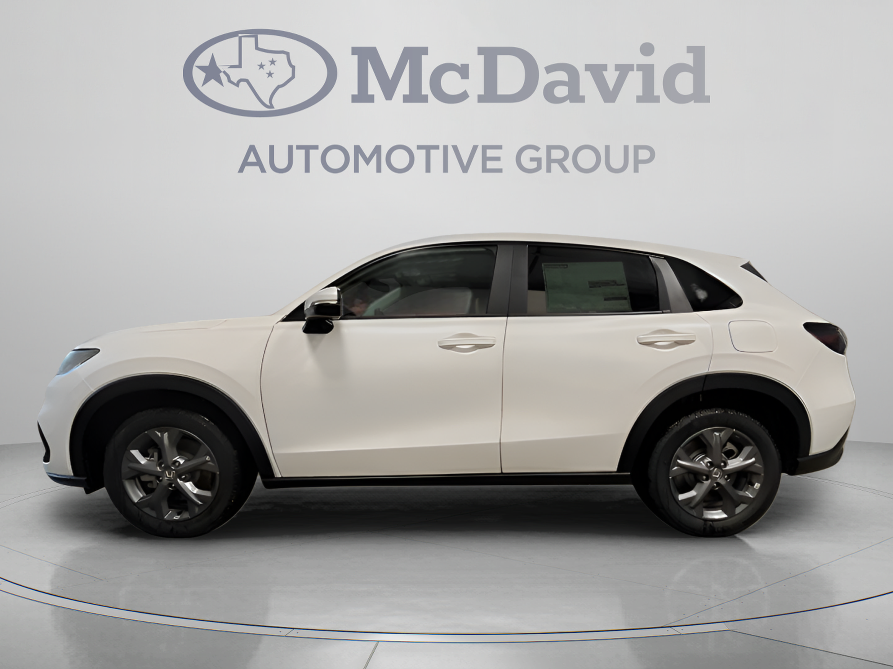 New 2027 Honda HR-V LX image 2