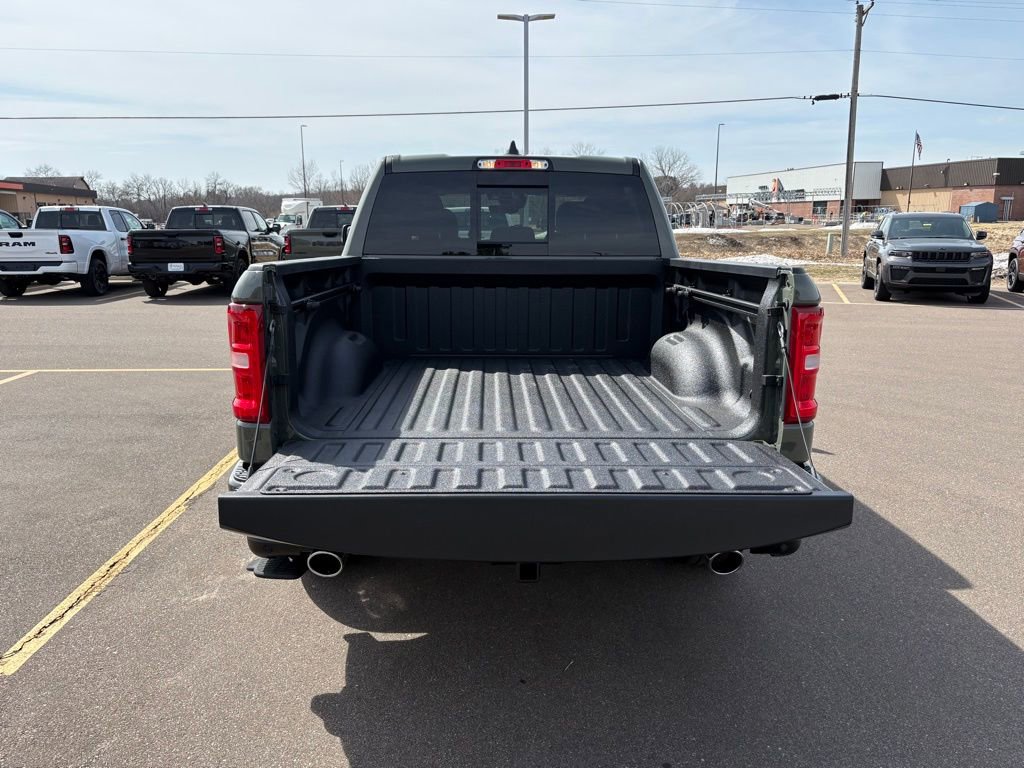 New 2026 RAM 1500 4x4 Crew Cab image 5