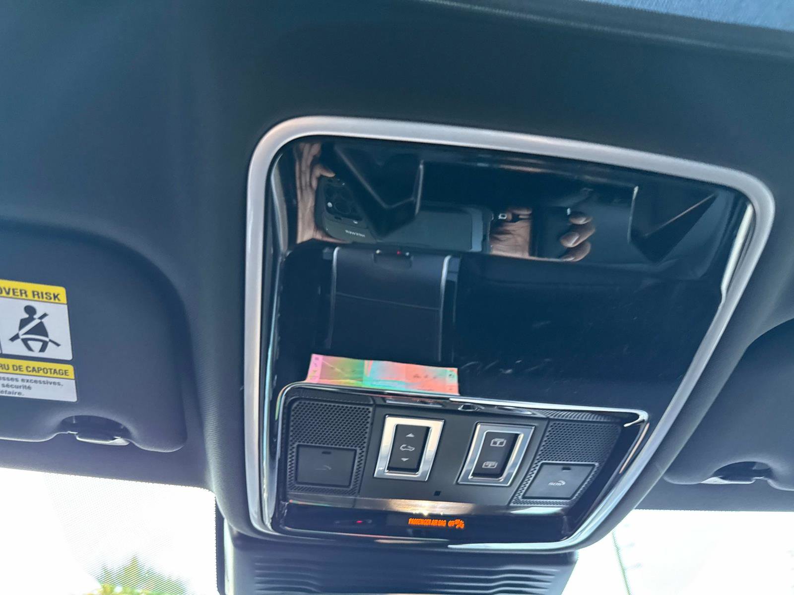 New 2026 Land Rover Range Rover Velar Dynamic SE image 28