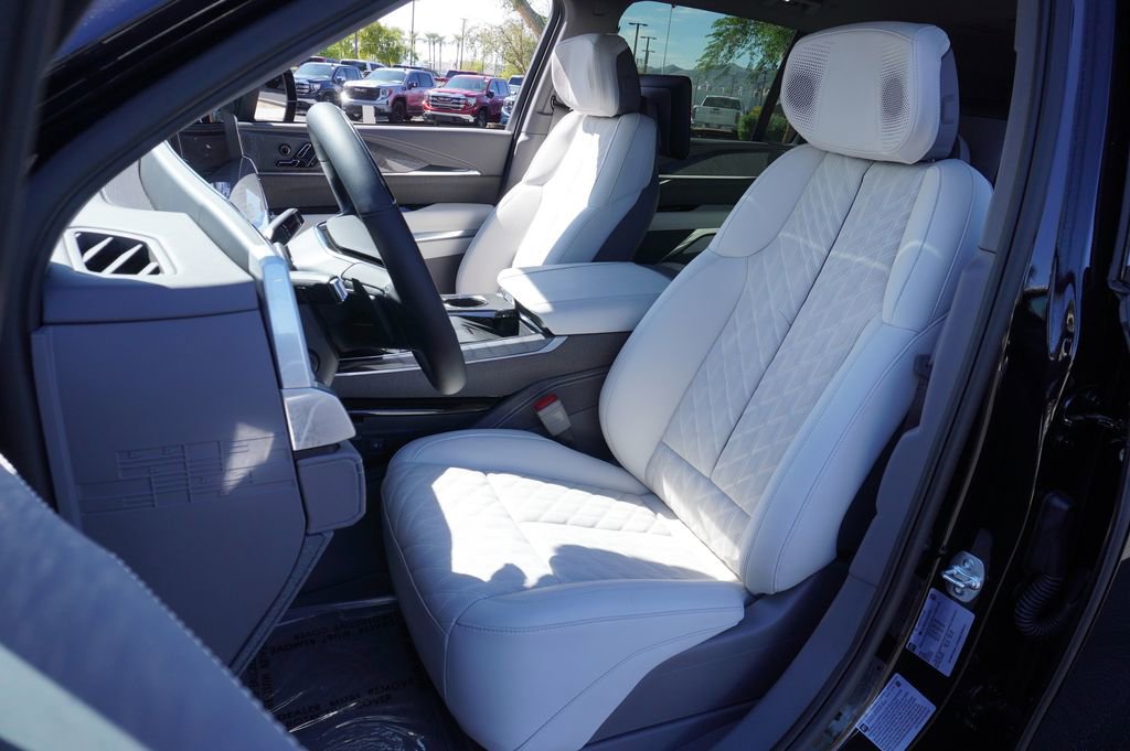 New 2026 Cadillac Escalade IQ Luxury 1 image 13