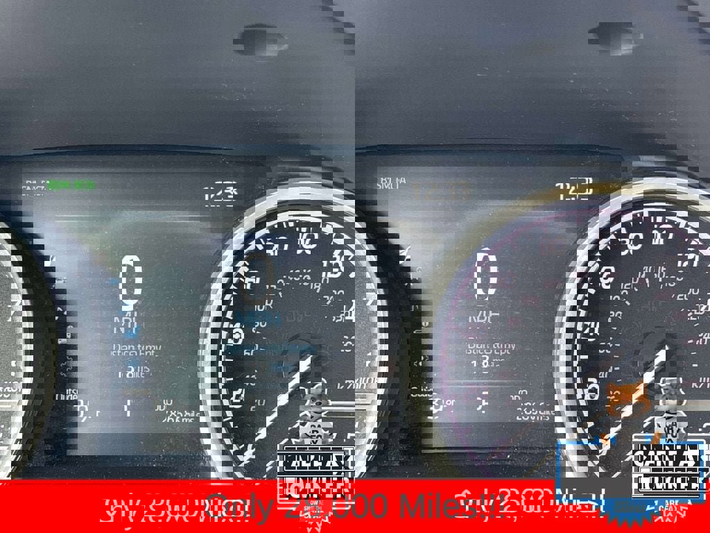 Used 2023 Toyota Camry XLE image 17