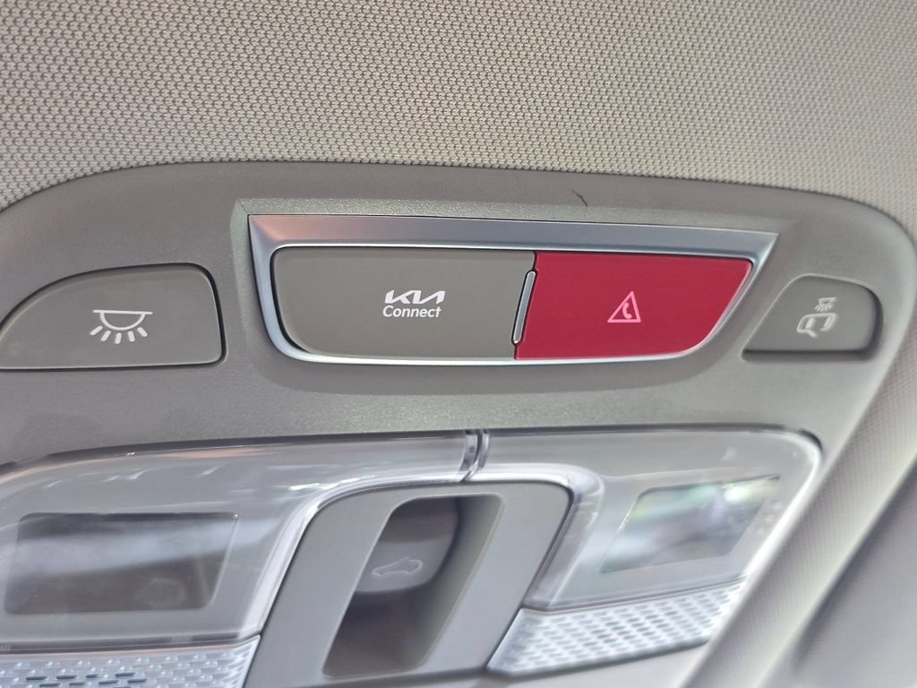Certified 2025 Kia Telluride S FWD image 25