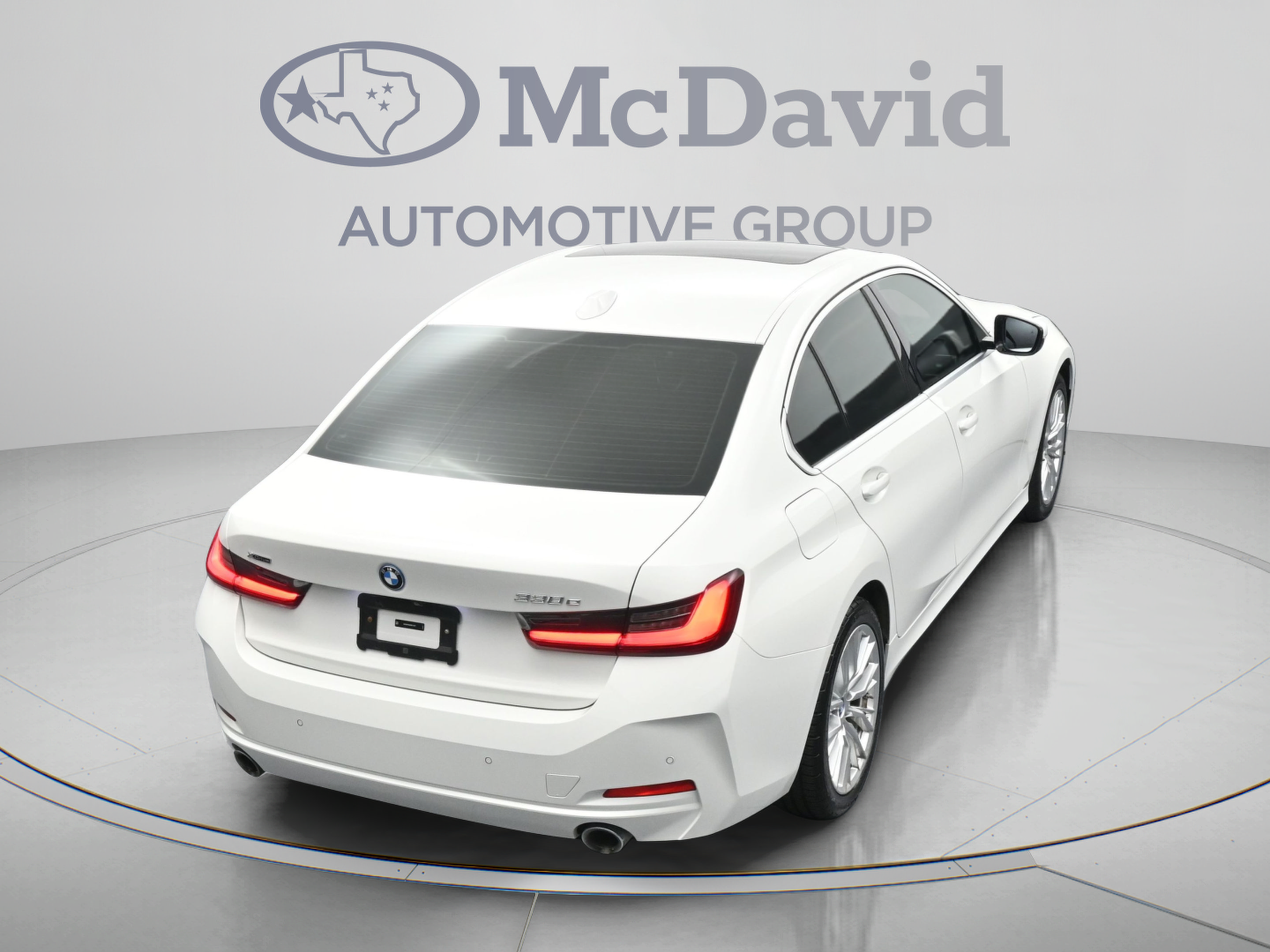 Used 2024 BMW 330e xDrive AWD/4WD image 39