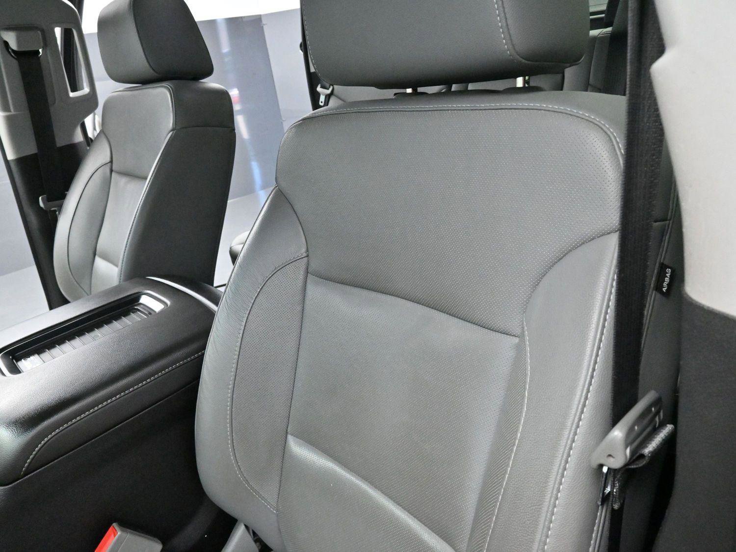 Used 2018 GMC Sierra 1500 SLT w/ SLT Premium Package image 15