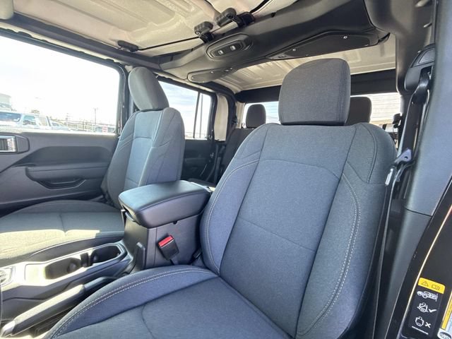 New 2026 Jeep Gladiator Sport AWD/4WD image 6