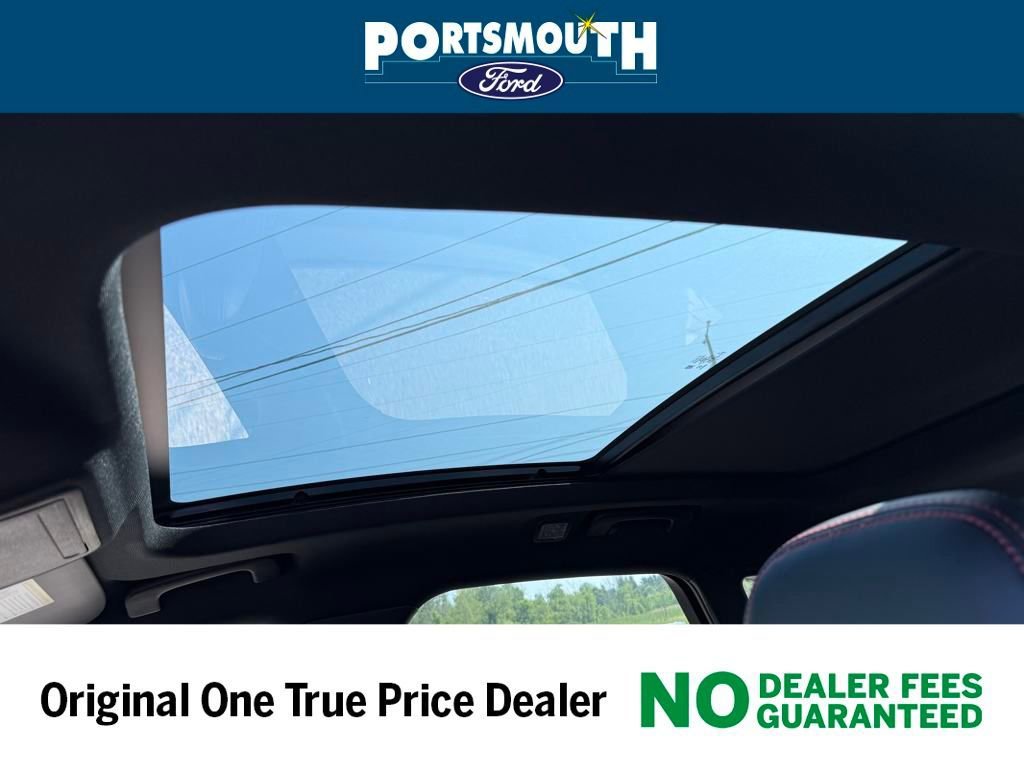 New 2025 Ford Escape ST-Line Select w/ Tech Pack #1 AWD/4WD image 10