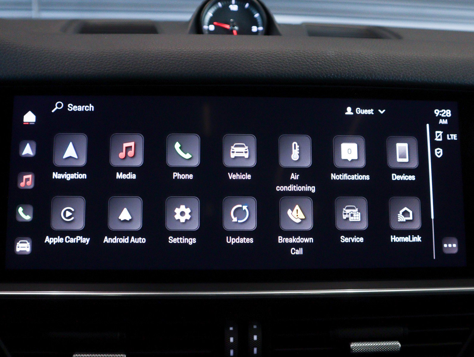 Certified 2023 Porsche Cayenne image 19