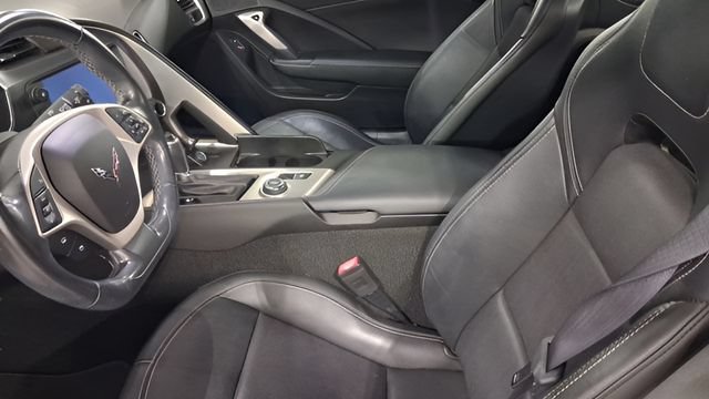 Used 2017 Chevrolet Corvette Stingray Coupe w/ Battery Protection Package RWD image 18