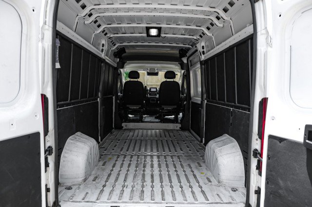 Used 2024 RAM ProMaster 2500 w/ Convenience Group FWD image 38