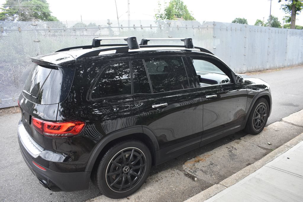 Used 2022 Mercedes-Benz GLB 35 AMG 4MATIC image 5